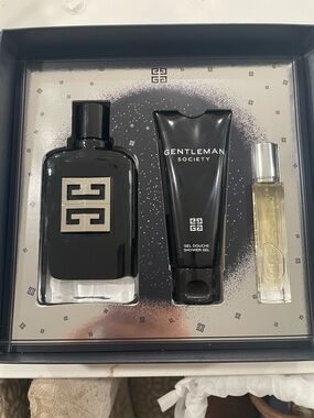 Givenchy Gentleman Society Gift Set For Men 3pc